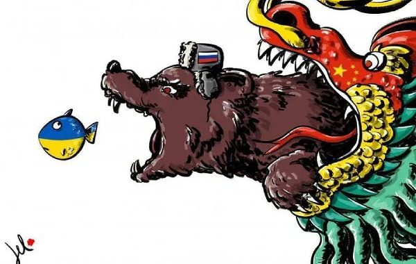 Восточные соседи России следят за ее упадком