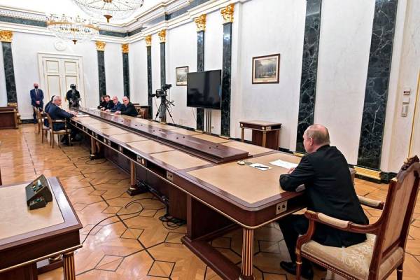 Одноразовая империя